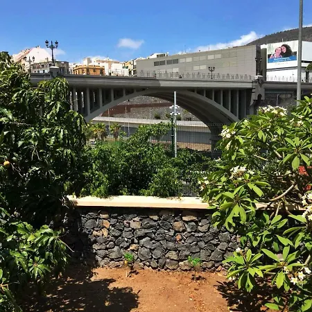 Piso Con Garaje Y Jardin Centro Cruz * Santa-Cruz de Ténérife